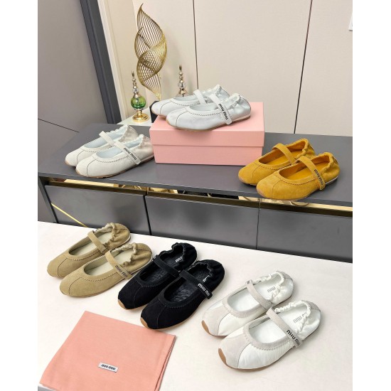 MiuMiu Shoes Top Quality
Women 35-41
Men 39-45