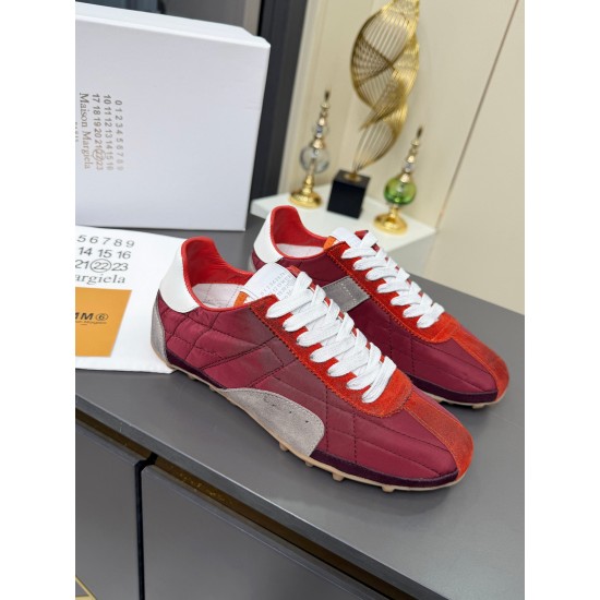 MiuMiu Shoes Top Quality
Women 35-41
Men 39-45