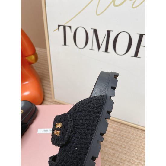 MiuMiu Slippers