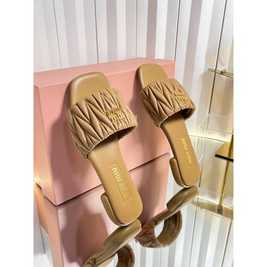 MiuMiu Slippers