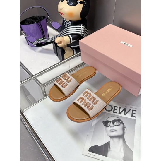 MiuMiu Slippers
