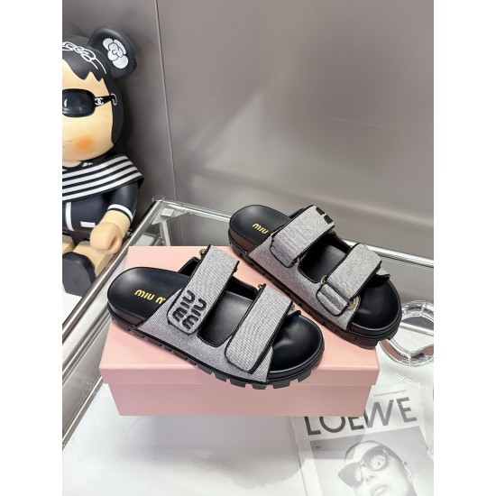 MiuMiu Slippers