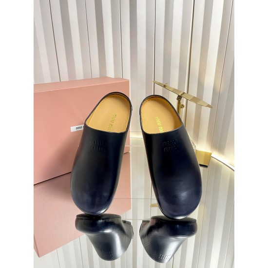 MiuMiu Slippers