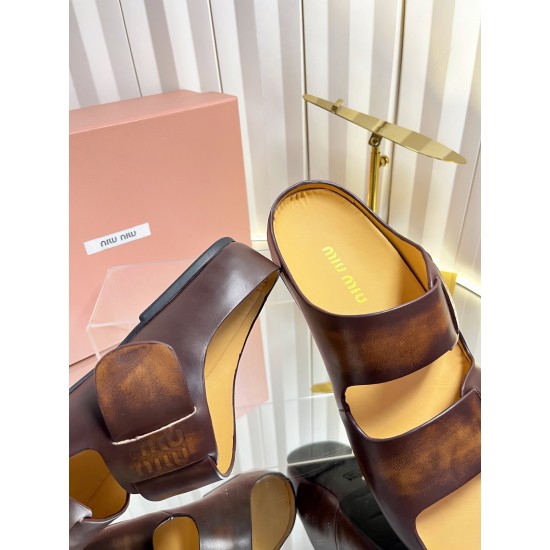 MiuMiu Slippers