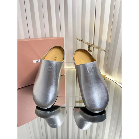 MiuMiu Slippers