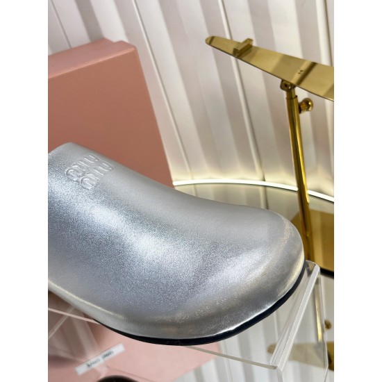 MiuMiu Slippers