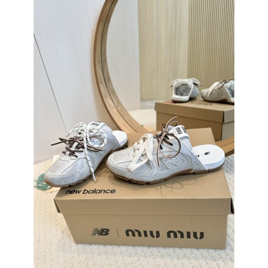 MiuMiu Slippers