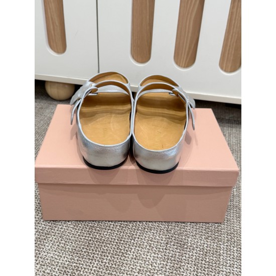 MiuMiu Slippers
