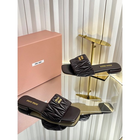 MiuMiu Slippers