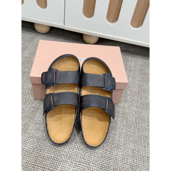 MiuMiu Slippers