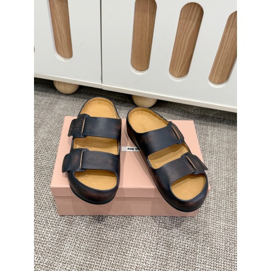 MiuMiu Slippers