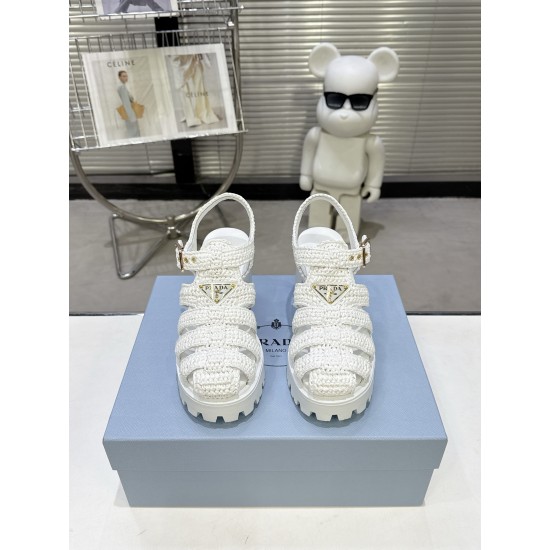 Prada Fashion Shoes High Quality
Women 35-41