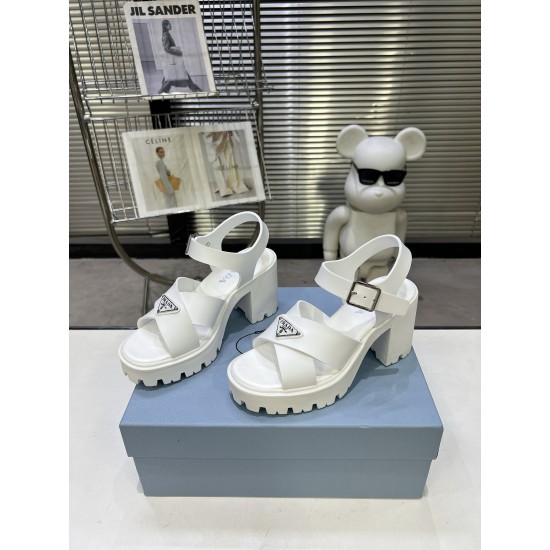 Prada Fashion Shoes High Quality
Women 35-41