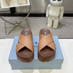 Prada Fashion Shoes High Quality
Women 35-41