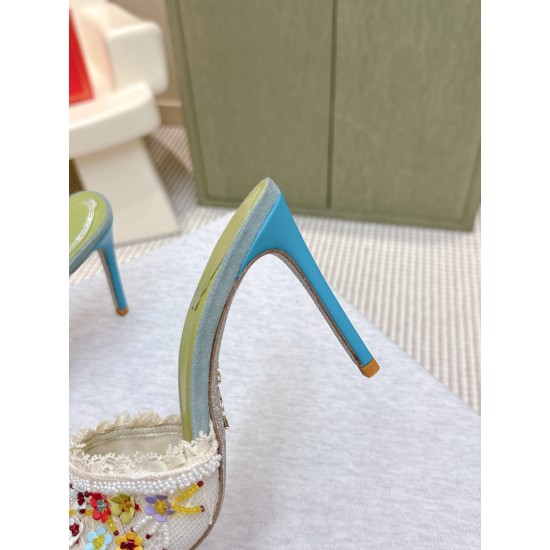 Rᴇɴᴇ Cᴀᴏᴠɪʟʟᴀ Heels Best Quality
Women 35-41
