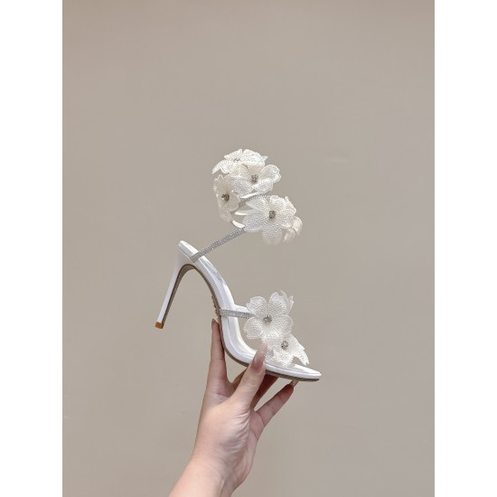 Rᴇɴᴇ Cᴀᴏᴠɪʟʟᴀ Heels Best Quality
Women 35-41