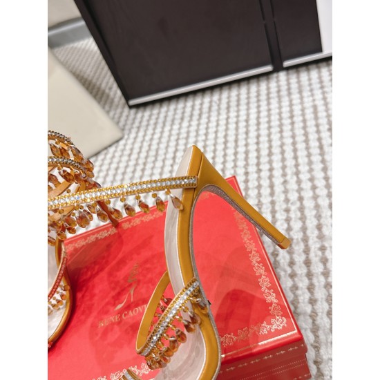 Rᴇɴᴇ Cᴀᴏᴠɪʟʟᴀ Heels Best Quality
Women 35-41