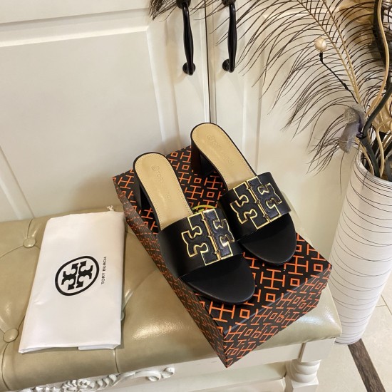 Tory Burch Slippers