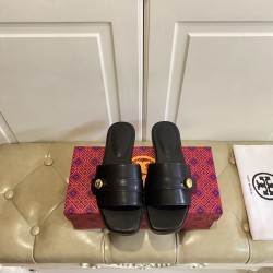 Tory Burch Slippers