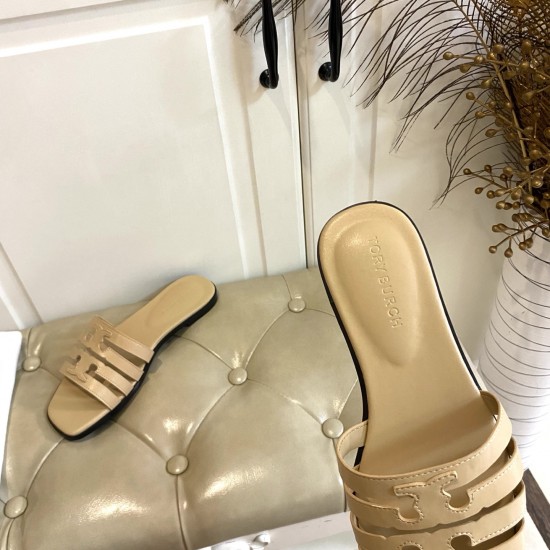 Tory Burch Slippers