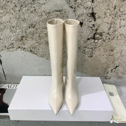 Toteme Shoes Collection
Women 35-40