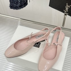 Toteme Shoes Collection
Women 35-40
