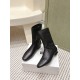 Toteme Shoes Collection
Women 35-40