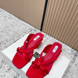 Toteme Shoes Collection
Women 35-40