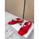 Toteme Shoes Collection
Women 35-40