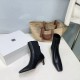 Toteme Shoes Collection
Women 35-40