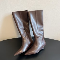 Toteme Shoes Collection
Women 35-40