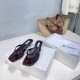 Toteme Shoes Collection
Women 35-40