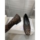 Toteme Shoes Collection
Women 35-40