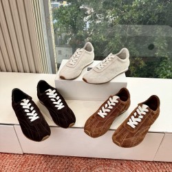 Toteme Shoes Collection
Women 35-40