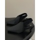 Toteme Shoes Collection
Women 35-40