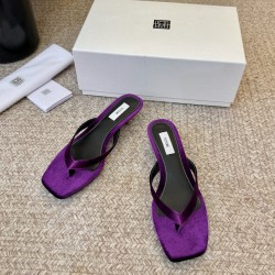 Toteme Shoes Collection
Women 35-40