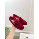 Toteme Shoes Collection
Women 35-40