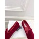 Toteme Shoes Collection
Women 35-40