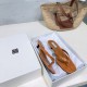 Toteme Shoes Collection
Women 35-40