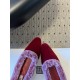Toteme Shoes Collection
Women 35-40