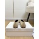 Toteme Shoes Collection
Women 35-40