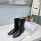 Toteme Shoes Collection
Women 35-40