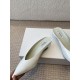 Toteme Shoes Collection
Women 35-40