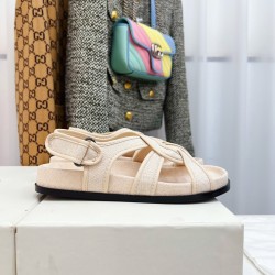 Toteme Shoes Collection
Women 35-40