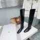 Toteme Shoes Collection
Women 35-40