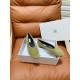 Toteme Shoes Collection
Women 35-40