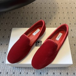 Toteme Shoes Collection
Women 35-40
