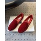 Toteme Shoes Collection
Women 35-40