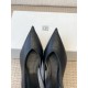 Toteme Shoes Collection
Women 35-40