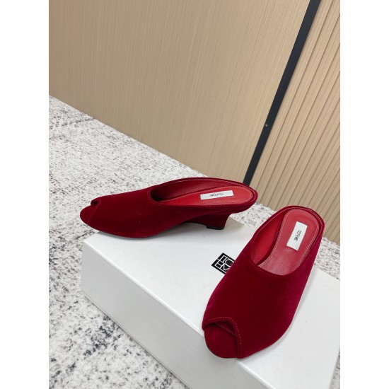 Toteme Slippers